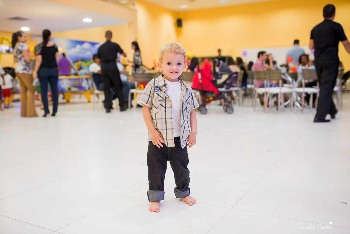 aniversário dos sonhos em vila velha es, buffet e cerimonial infantil em vila velha Catavento, rodovia do sol, praia de itaparica, tema frozen, luisa 3 anos, decoracao de aniversario de menina