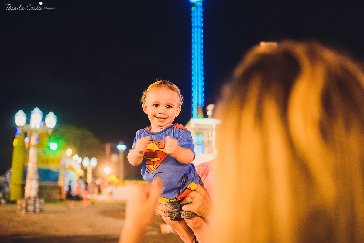 tassila costa, tassila fotografia, tassila costa fotografia, tassilacfotografia, ensaio do Miguel, ensaio pre aniversario, fotos no parque de diversoes, parque de diversoes, espirito santo, foto de familia, bebe lindo, bebe fotogenico, foto linda, amores,