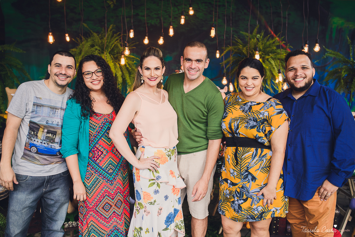 festa de menino, no tema safari, decoração infantil com luzes, miguel 2 anos, filho da cerimonialista daieny fasolo, 2 anos, festa safari, tássila costa