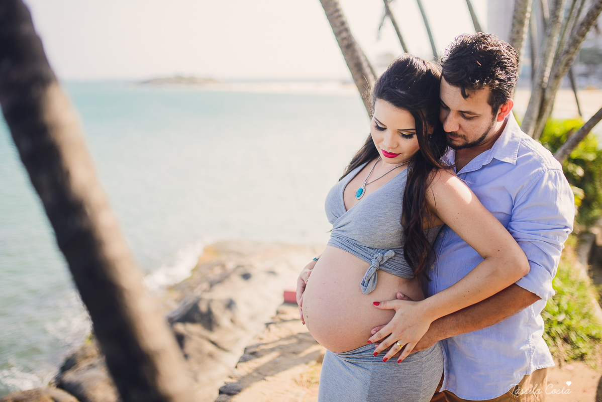 gravida em vila velha, foto criativa de gravida, foto no espirito santo, fotografo em vitoria,  fotografia em vitoria, fotografo em vila velha, fotos em vila velha, tassilacfotografia, tassilafoto, foto de gestante, poses para foto de gravida, gravidez es