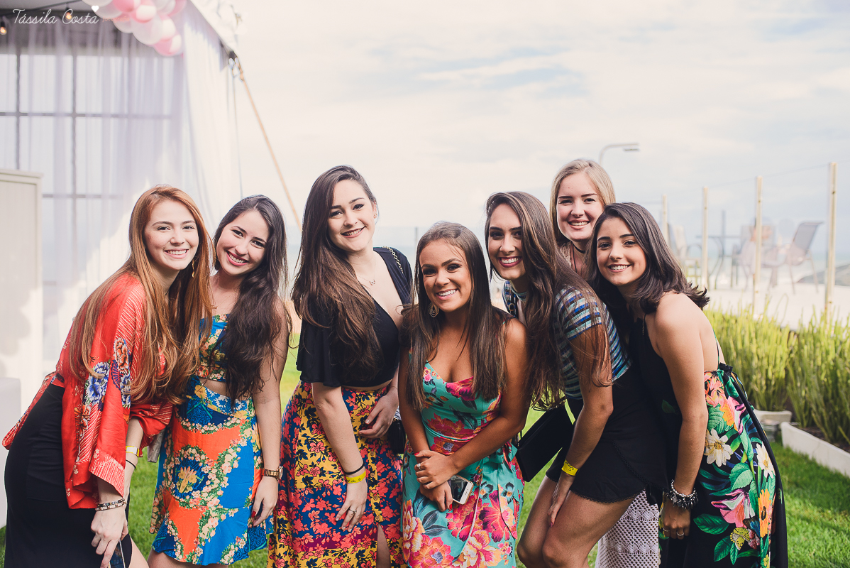 FESTA DA LÍVIA TORRES, NO MORRO DO MORENO, FAMILIA TORRES, FORTLEV, DECORAÇÃO BY CAMILA SARMENTO, BOLO MICHELLIX, TÁSSILA COSTA FOTOGRAFIA