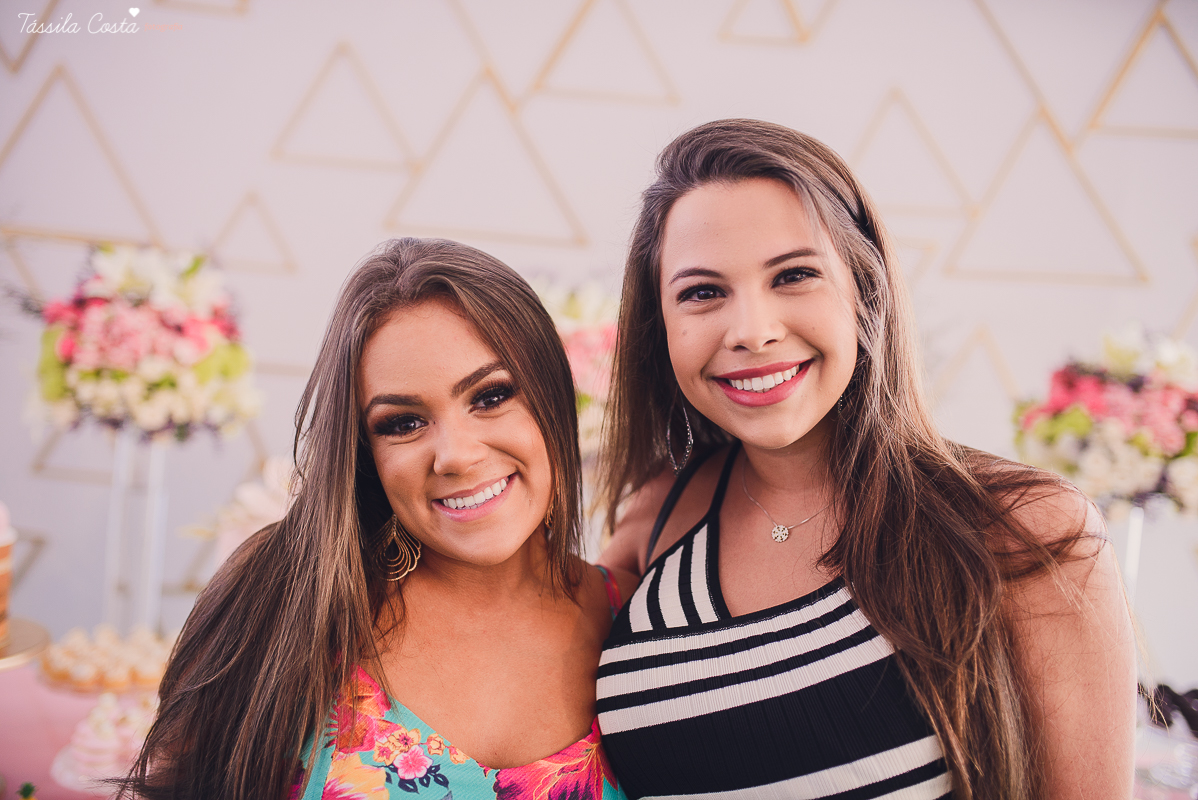 FESTA DA LÍVIA TORRES, NO MORRO DO MORENO, FAMILIA TORRES, FORTLEV, DECORAÇÃO BY CAMILA SARMENTO, BOLO MICHELLIX, TÁSSILA COSTA FOTOGRAFIA