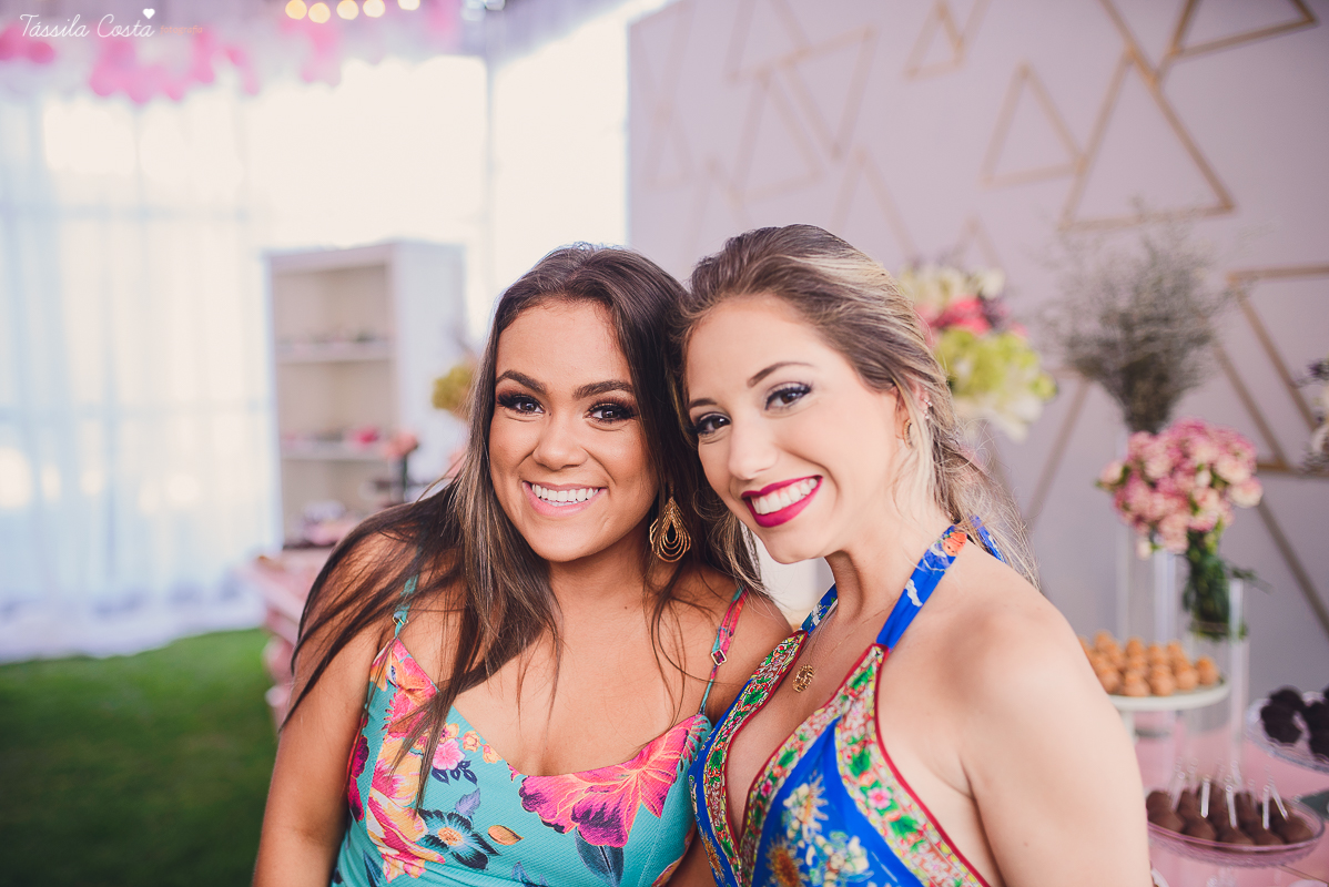 FESTA DA LÍVIA TORRES, NO MORRO DO MORENO, FAMILIA TORRES, FORTLEV, DECORAÇÃO BY CAMILA SARMENTO, BOLO MICHELLIX, TÁSSILA COSTA FOTOGRAFIA