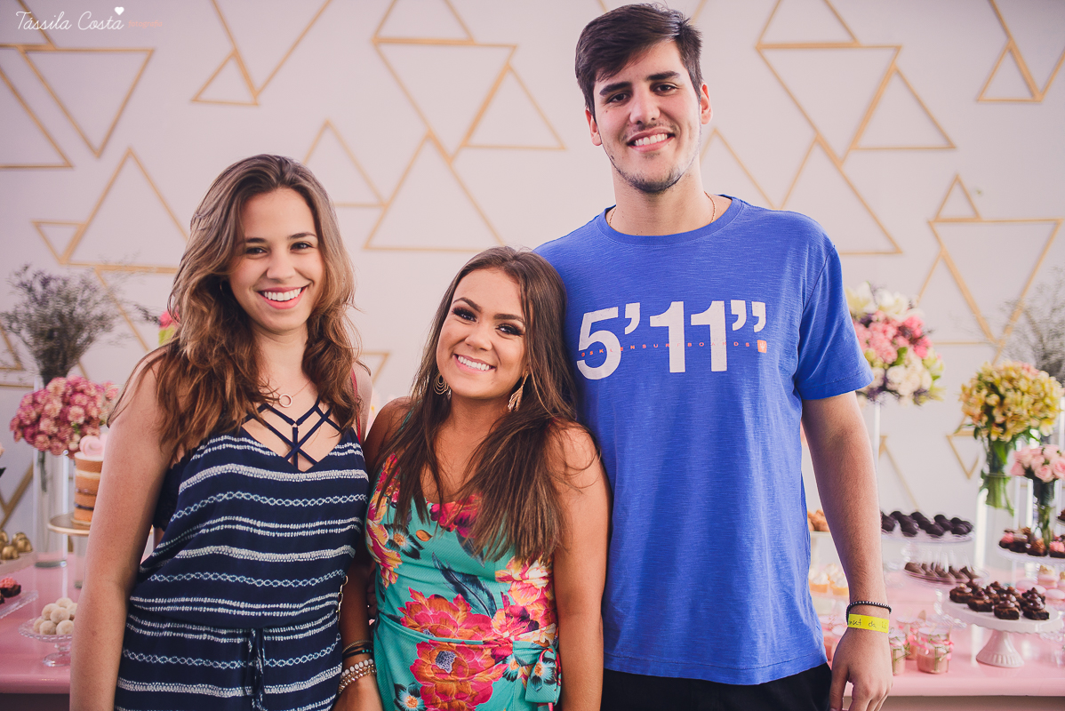 FESTA DA LÍVIA TORRES, NO MORRO DO MORENO, FAMILIA TORRES, FORTLEV, DECORAÇÃO BY CAMILA SARMENTO, BOLO MICHELLIX, TÁSSILA COSTA FOTOGRAFIA