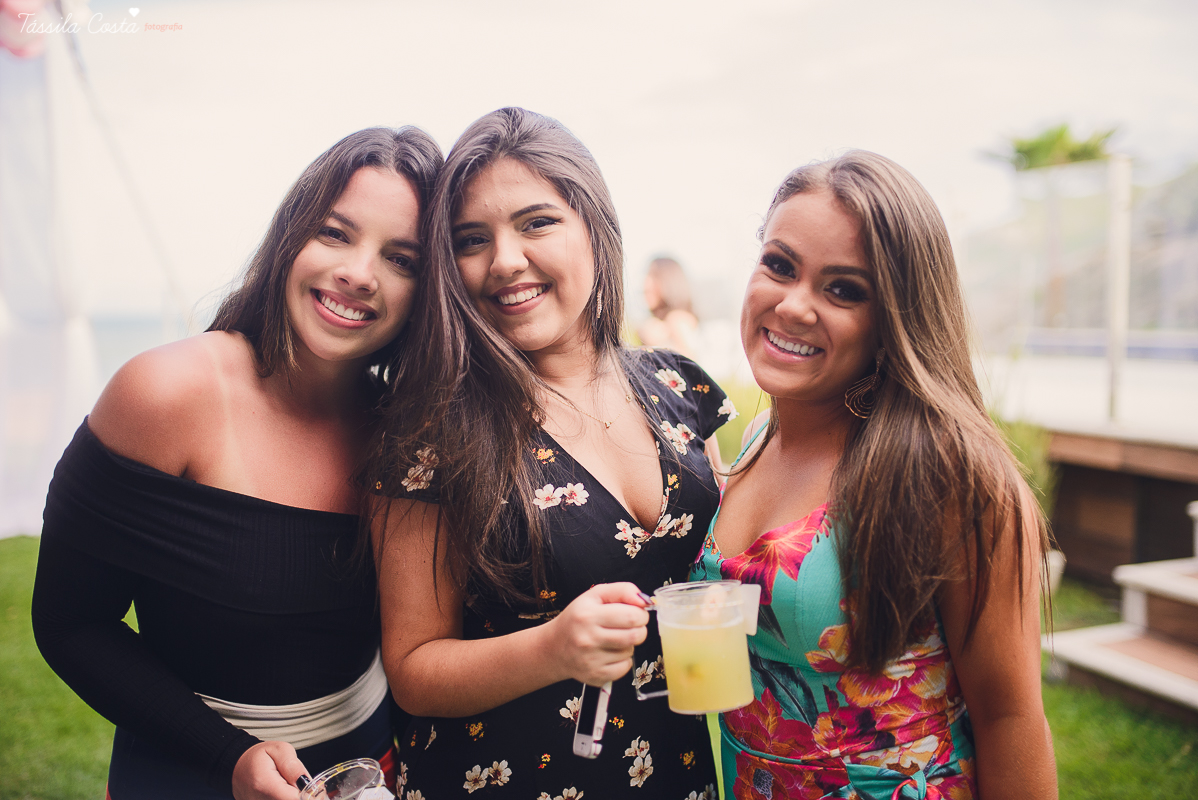 FESTA DA LÍVIA TORRES, NO MORRO DO MORENO, FAMILIA TORRES, FORTLEV, DECORAÇÃO BY CAMILA SARMENTO, BOLO MICHELLIX, TÁSSILA COSTA FOTOGRAFIA