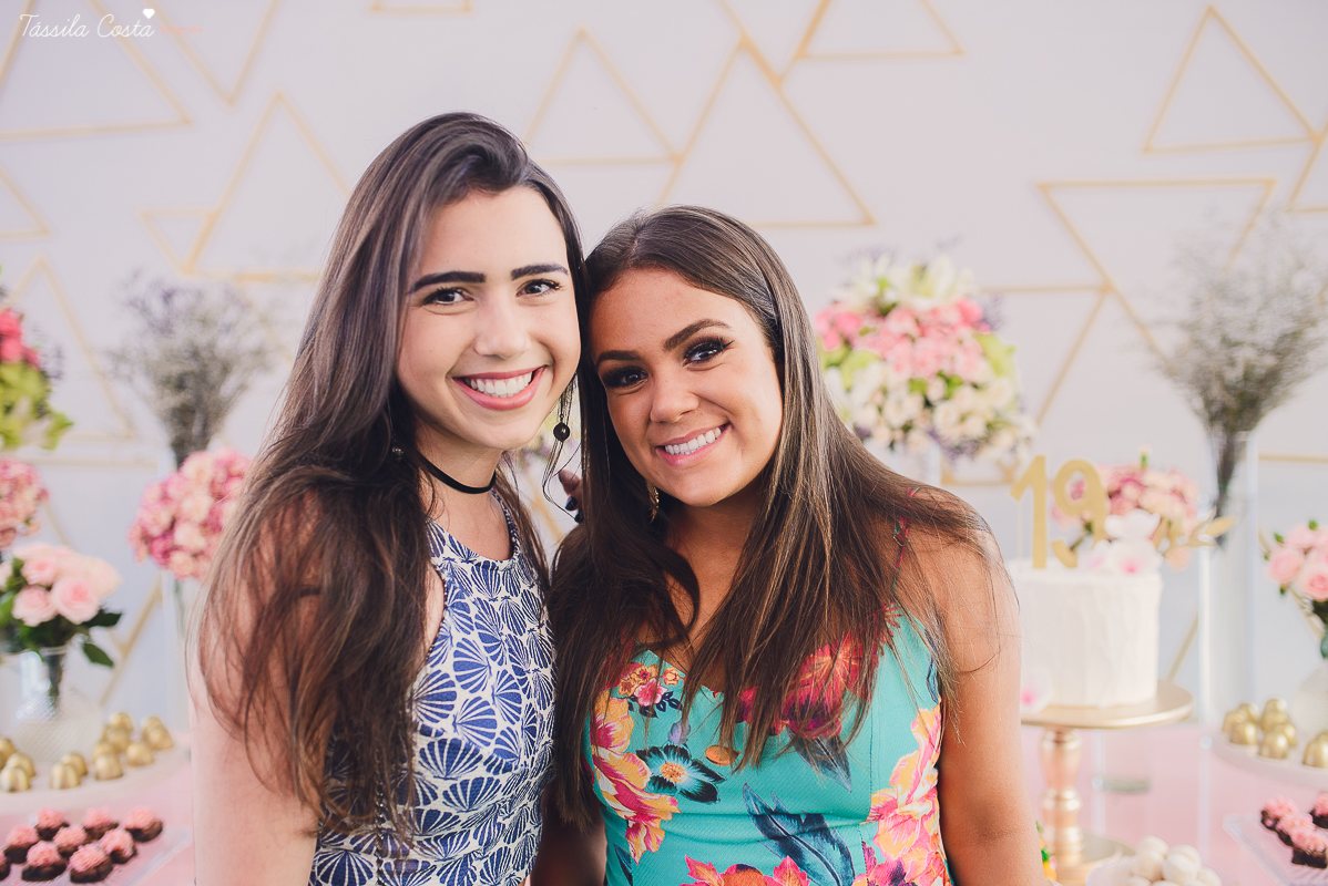 FESTA DA LÍVIA TORRES, NO MORRO DO MORENO, FAMILIA TORRES, FORTLEV, DECORAÇÃO BY CAMILA SARMENTO, BOLO MICHELLIX, TÁSSILA COSTA FOTOGRAFIA