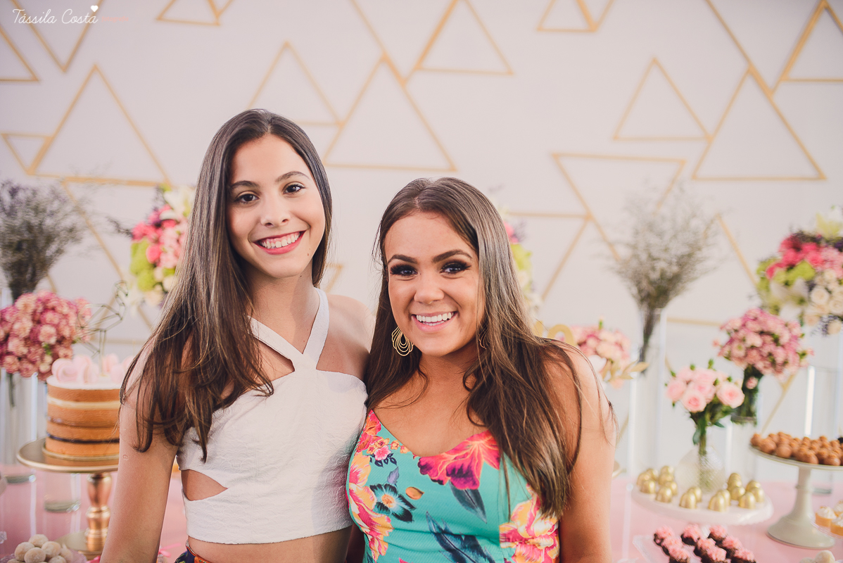FESTA DA LÍVIA TORRES, NO MORRO DO MORENO, FAMILIA TORRES, FORTLEV, DECORAÇÃO BY CAMILA SARMENTO, BOLO MICHELLIX, TÁSSILA COSTA FOTOGRAFIA