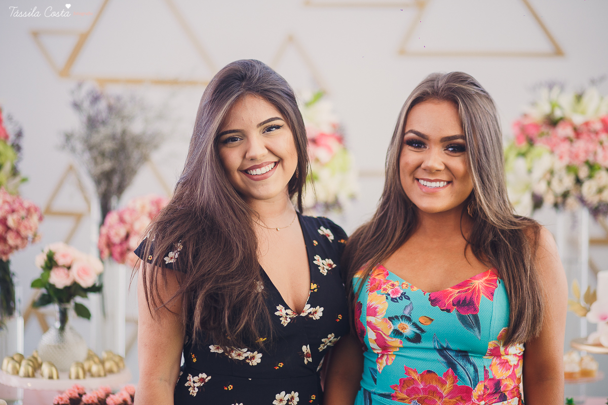 FESTA DA LÍVIA TORRES, NO MORRO DO MORENO, FAMILIA TORRES, FORTLEV, DECORAÇÃO BY CAMILA SARMENTO, BOLO MICHELLIX, TÁSSILA COSTA FOTOGRAFIA