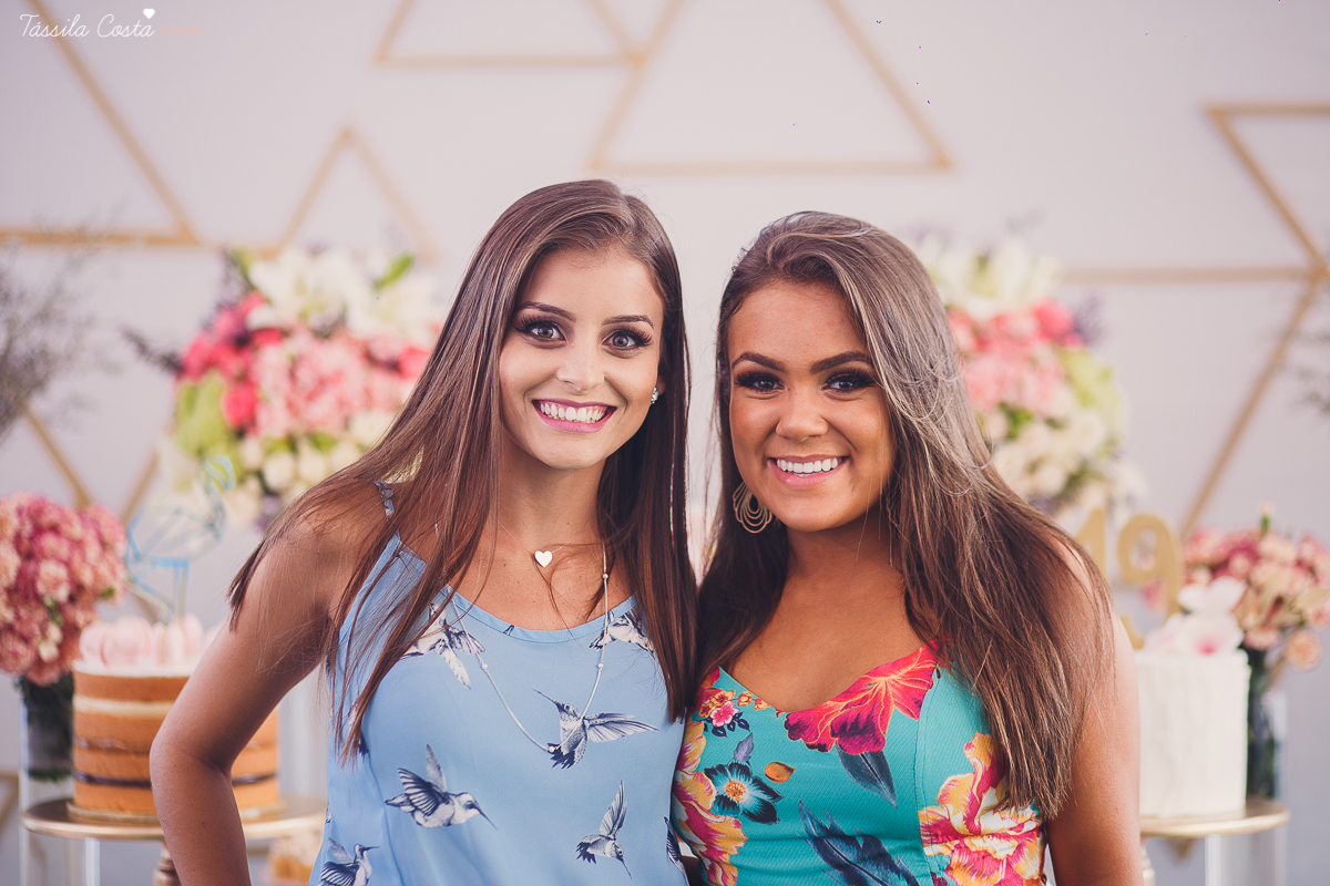 FESTA DA LÍVIA TORRES, NO MORRO DO MORENO, FAMILIA TORRES, FORTLEV, DECORAÇÃO BY CAMILA SARMENTO, BOLO MICHELLIX, TÁSSILA COSTA FOTOGRAFIA