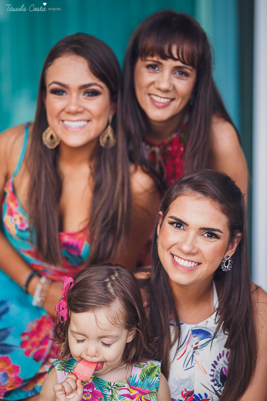 FESTA DA LÍVIA TORRES, NO MORRO DO MORENO, FAMILIA TORRES, FORTLEV, DECORAÇÃO BY CAMILA SARMENTO, BOLO MICHELLIX, TÁSSILA COSTA FOTOGRAFIA