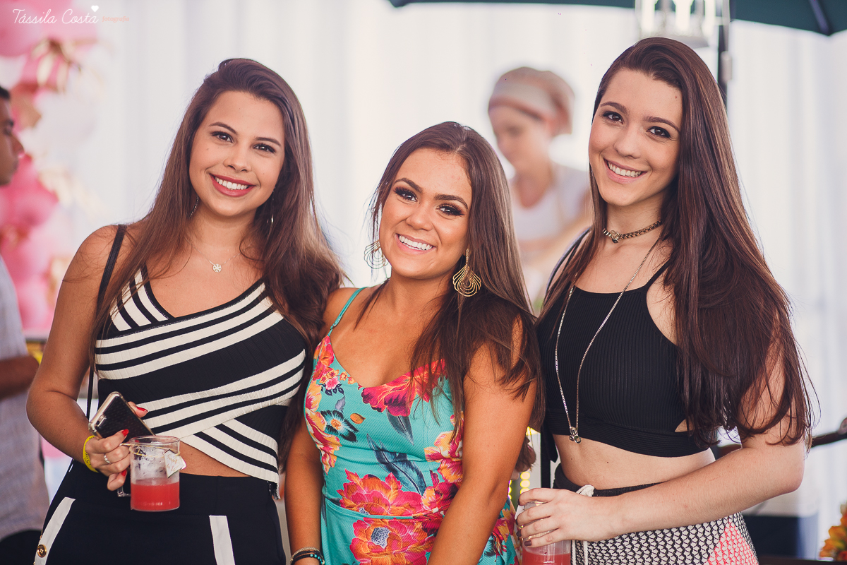 FESTA DA LÍVIA TORRES, NO MORRO DO MORENO, FAMILIA TORRES, FORTLEV, DECORAÇÃO BY CAMILA SARMENTO, BOLO MICHELLIX, TÁSSILA COSTA FOTOGRAFIA
