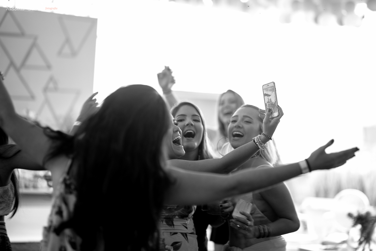 FESTA DA LÍVIA TORRES, NO MORRO DO MORENO, FAMILIA TORRES, FORTLEV, DECORAÇÃO BY CAMILA SARMENTO, BOLO MICHELLIX, TÁSSILA COSTA FOTOGRAFIA