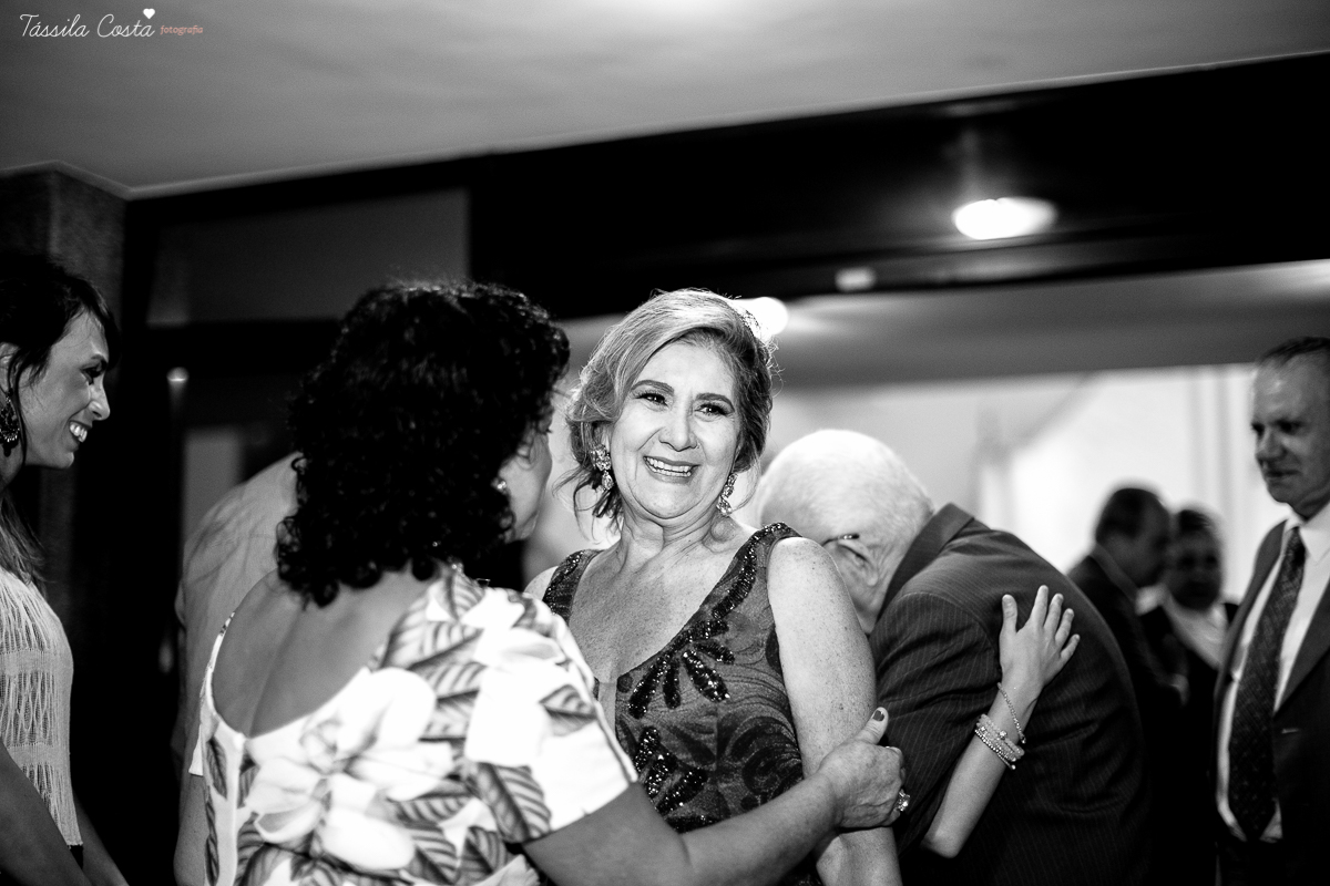 casamento lindo, em vitória es, do professor de publicidade da faculdade Faesa Gustavo, Guga, e a dentista Juliana, na Igreja Cristo Redentor, em Goiabeiras, em Vitória ES