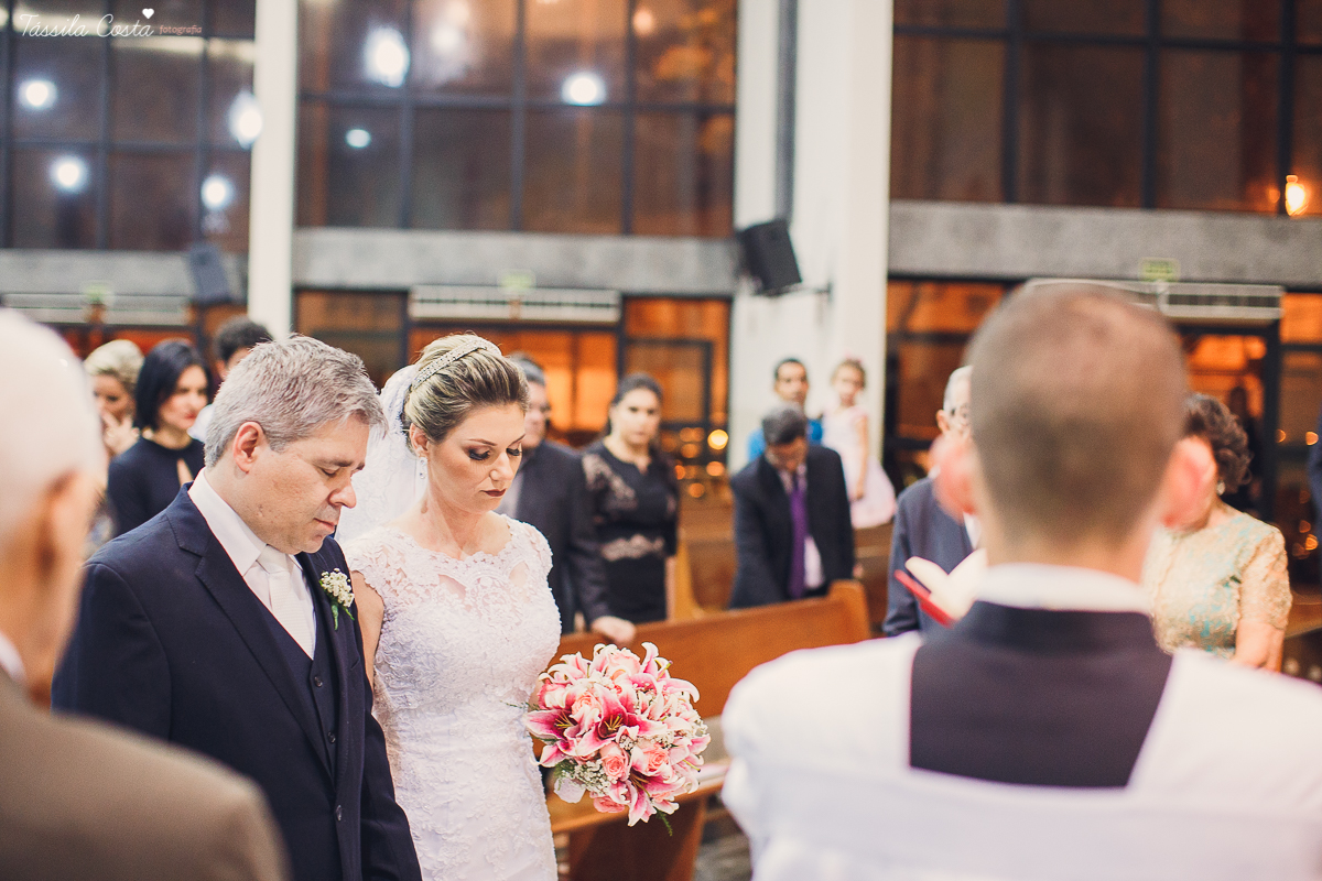 casamento lindo, em vitória es, do professor de publicidade da faculdade Faesa Gustavo, Guga, e a dentista Juliana, na Igreja Cristo Redentor, em Goiabeiras, em Vitória ES