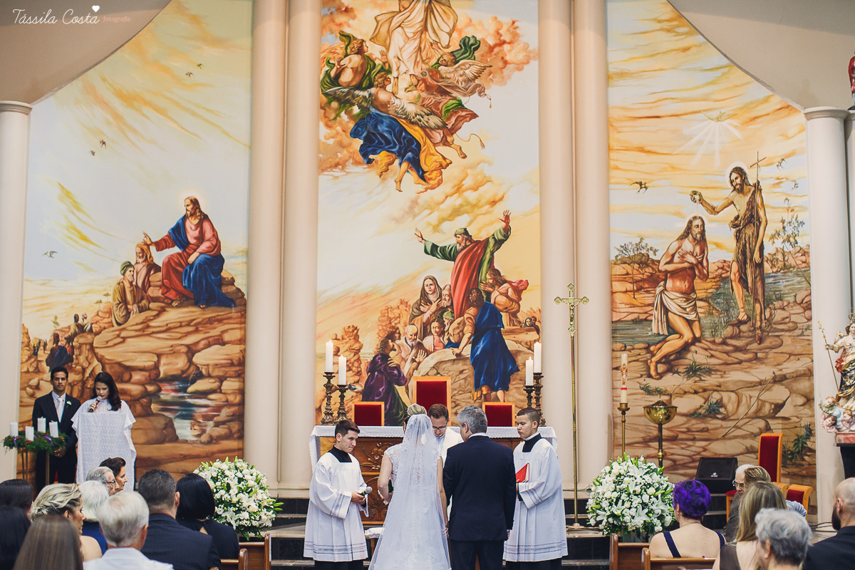 casamento lindo, em vitória es, do professor de publicidade da faculdade Faesa Gustavo, Guga, e a dentista Juliana, na Igreja Cristo Redentor, em Goiabeiras, em Vitória ES