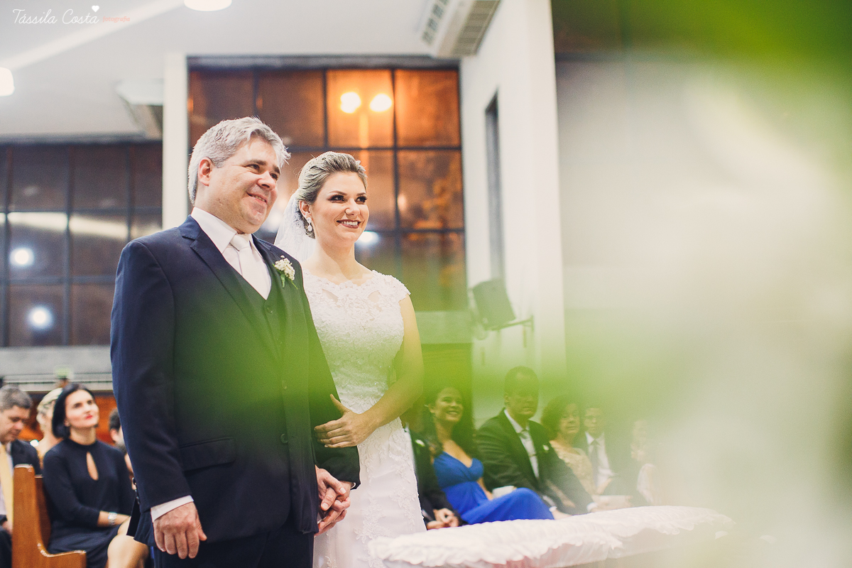 casamento lindo, em vitória es, do professor de publicidade da faculdade Faesa Gustavo, Guga, e a dentista Juliana, na Igreja Cristo Redentor, em Goiabeiras, em Vitória ES