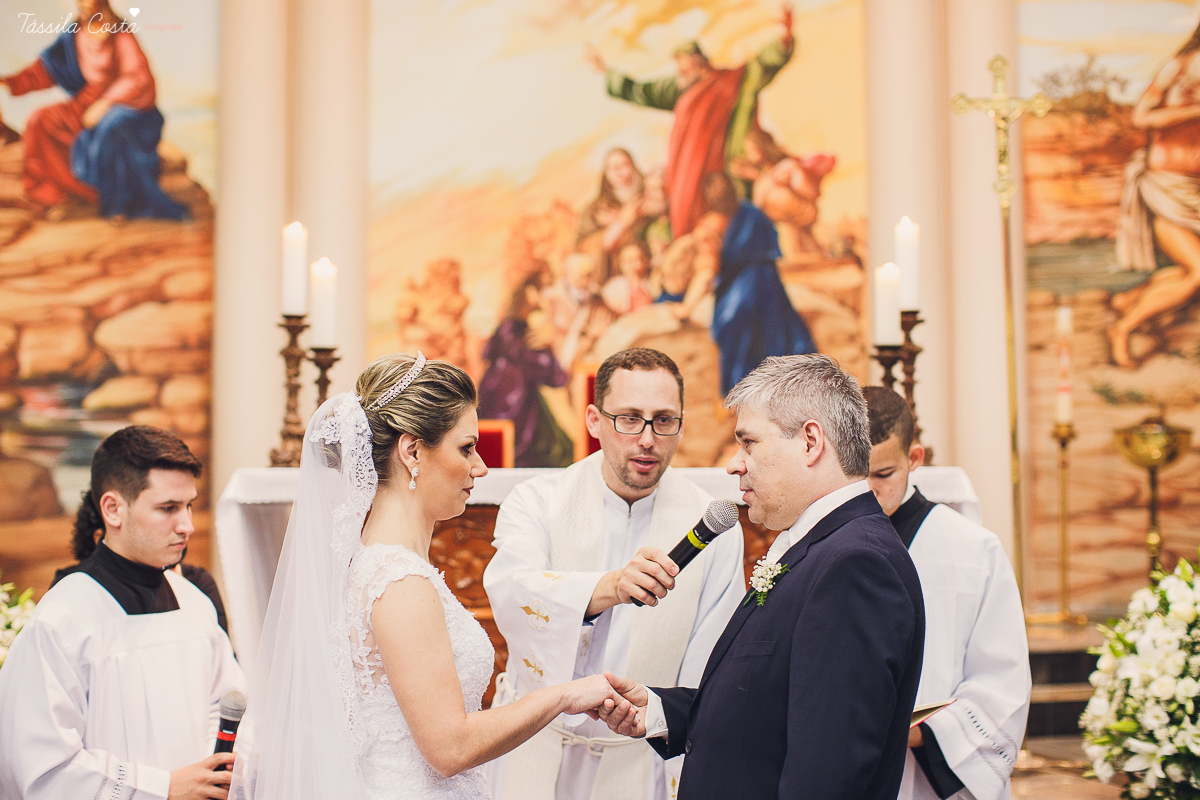 casamento lindo, em vitória es, do professor de publicidade da faculdade Faesa Gustavo, Guga, e a dentista Juliana, na Igreja Cristo Redentor, em Goiabeiras, em Vitória ES