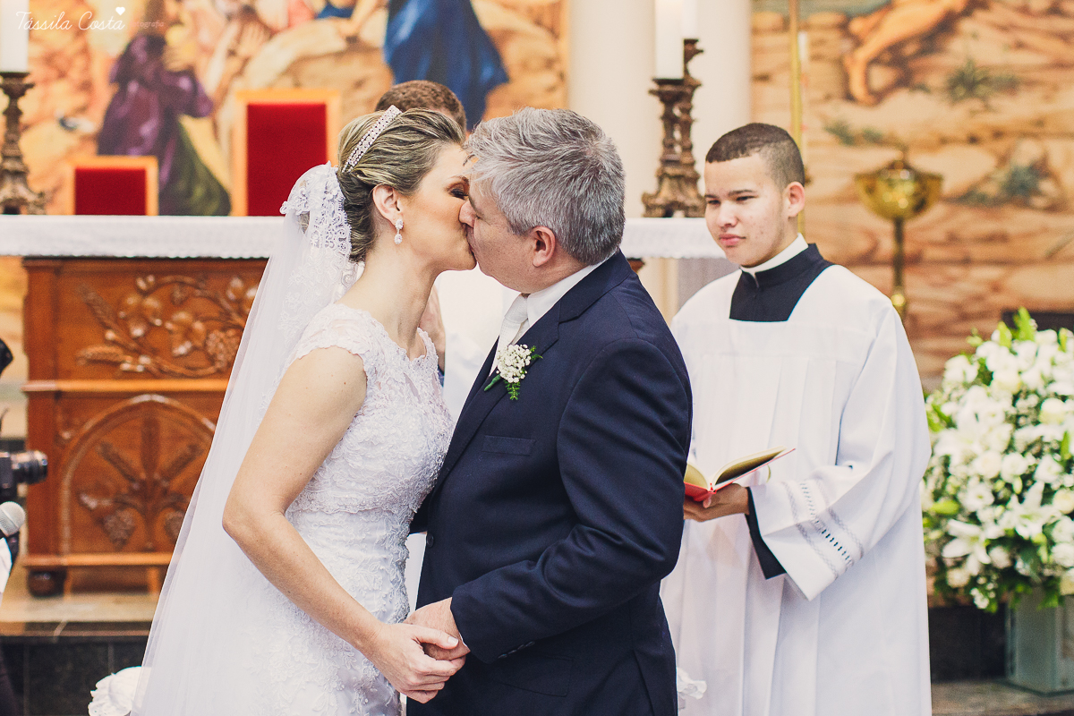 casamento lindo, em vitória es, do professor de publicidade da faculdade Faesa Gustavo, Guga, e a dentista Juliana, na Igreja Cristo Redentor, em Goiabeiras, em Vitória ES