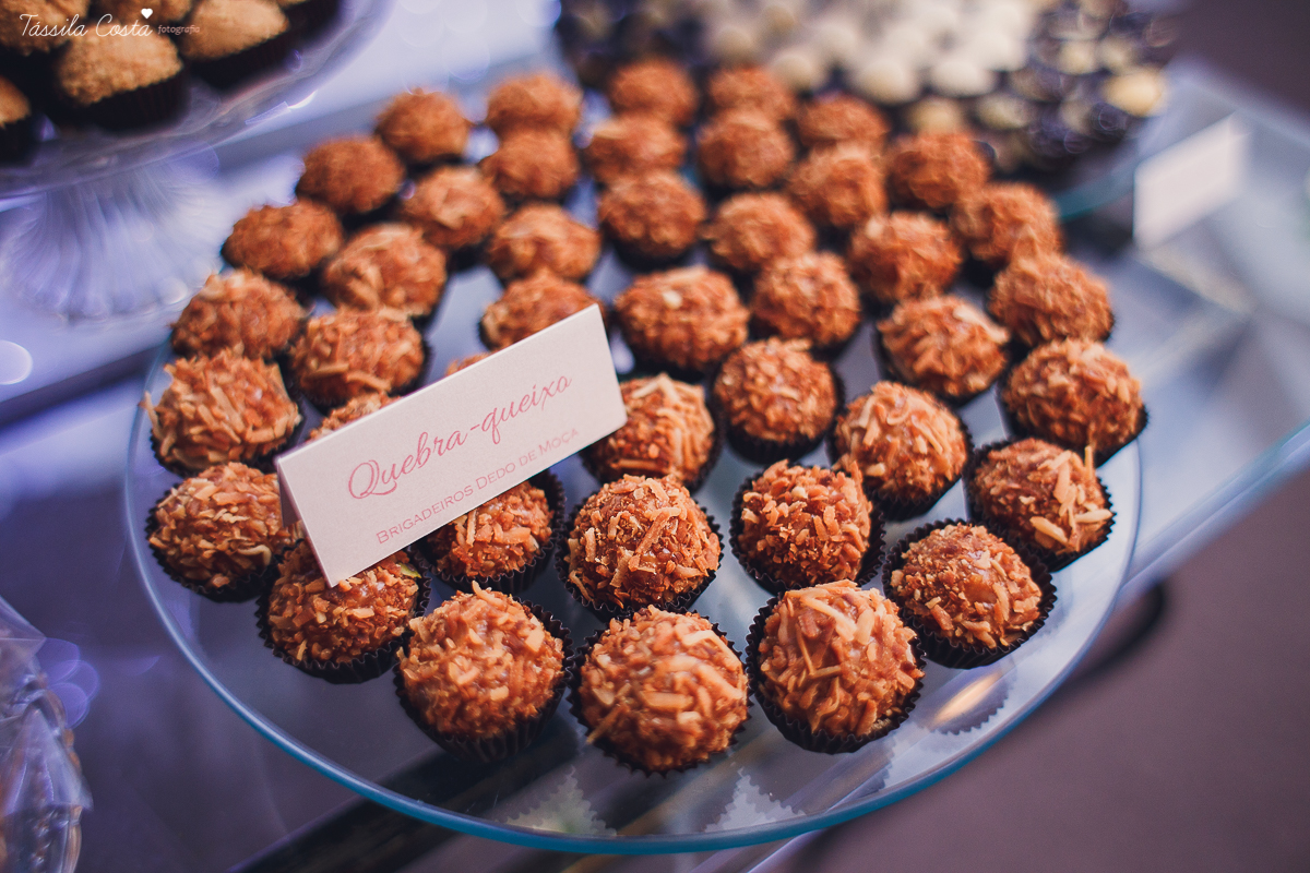 casamento lindo, em vitória es, do professor de publicidade da faculdade Faesa Gustavo, Guga, e a dentista Juliana, na Igreja Cristo Redentor, em Goiabeiras, em Vitória ES