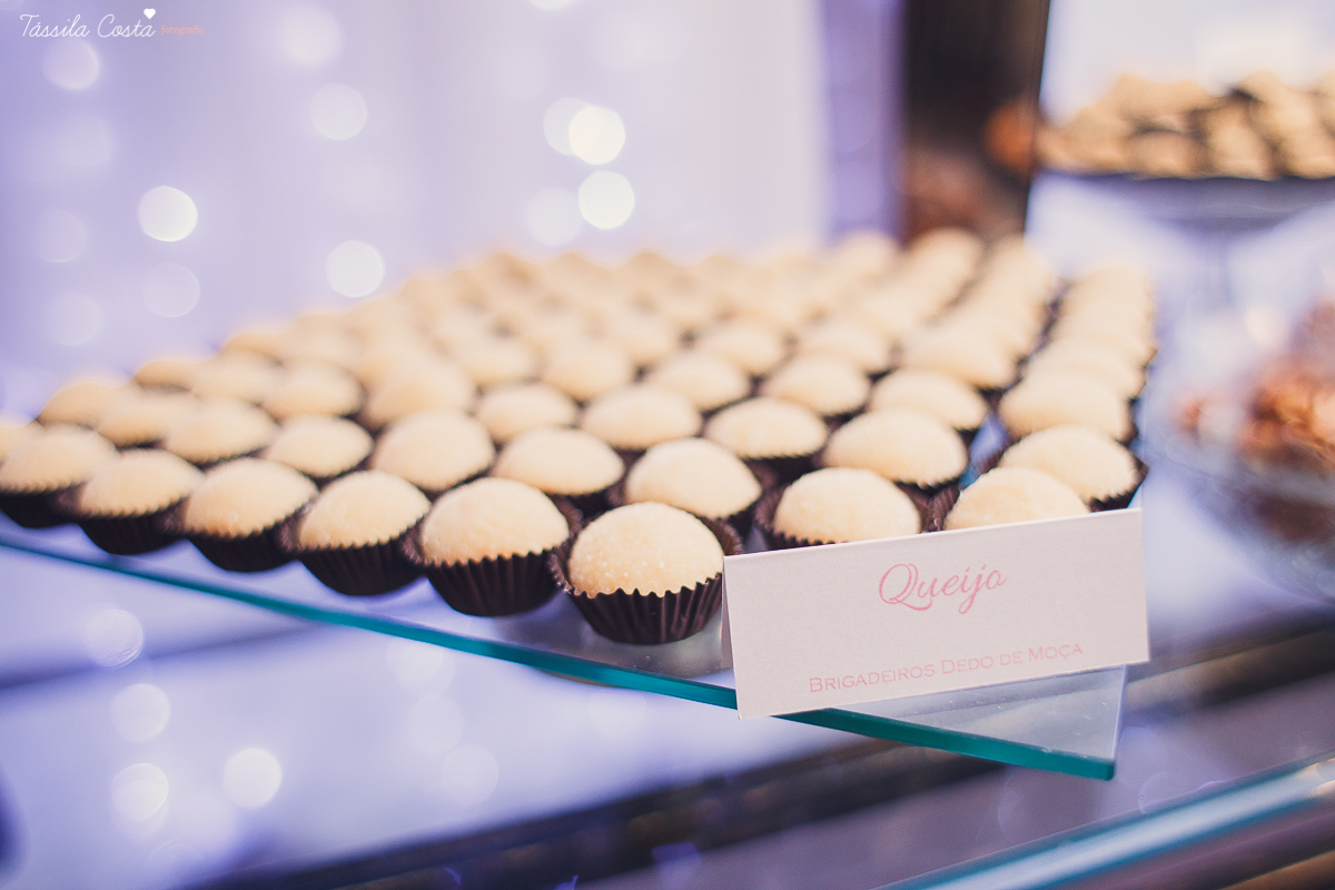 casamento lindo, em vitória es, do professor de publicidade da faculdade Faesa Gustavo, Guga, e a dentista Juliana, na Igreja Cristo Redentor, em Goiabeiras, em Vitória ES
