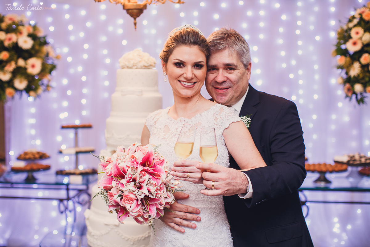 casamento lindo, em vitória es, do professor de publicidade da faculdade Faesa Gustavo, Guga, e a dentista Juliana, na Igreja Cristo Redentor, em Goiabeiras, em Vitória ES