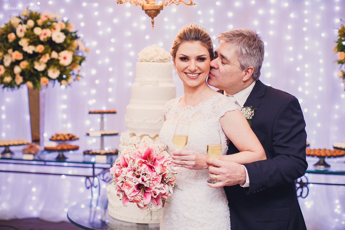casamento lindo, em vitória es, do professor de publicidade da faculdade Faesa Gustavo, Guga, e a dentista Juliana, na Igreja Cristo Redentor, em Goiabeiras, em Vitória ES