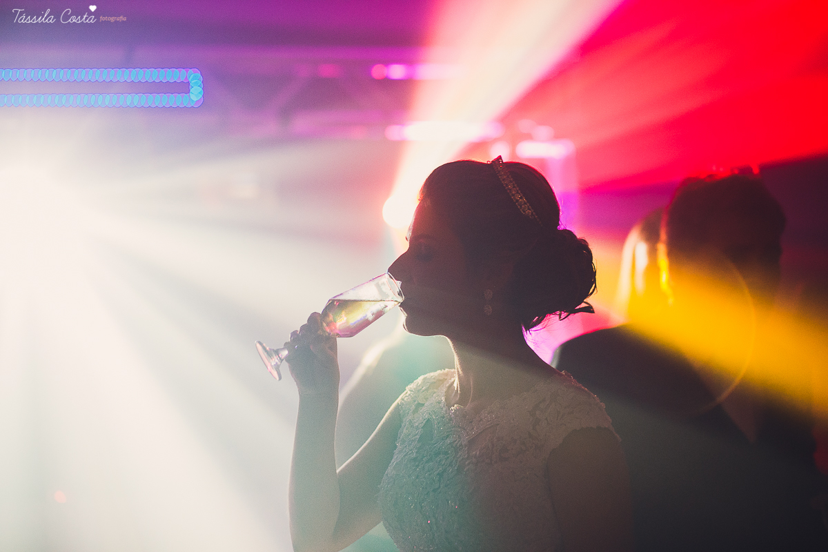 casamento lindo, em vitória es, do professor de publicidade da faculdade Faesa Gustavo, Guga, e a dentista Juliana, na Igreja Cristo Redentor, em Goiabeiras, em Vitória ES