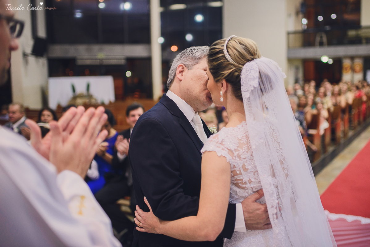casamento lindo, em vitória es, do professor de publicidade da faculdade Faesa Gustavo, Guga, e a dentista Juliana, na Igreja Cristo Redentor, em Goiabeiras, em Vitória ES