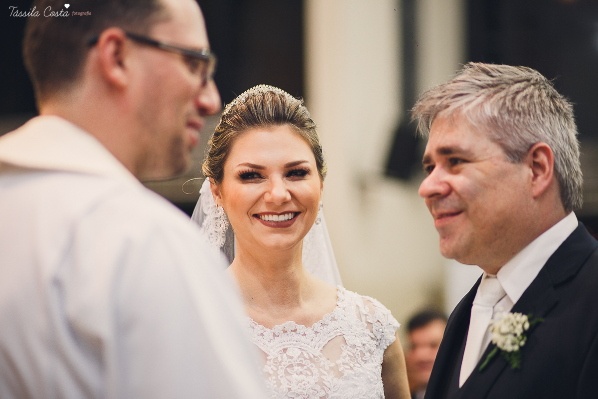 casamento lindo, em vitória es, do professor de publicidade da faculdade Faesa Gustavo, Guga, e a dentista Juliana, na Igreja Cristo Redentor, em Goiabeiras, em Vitória ES