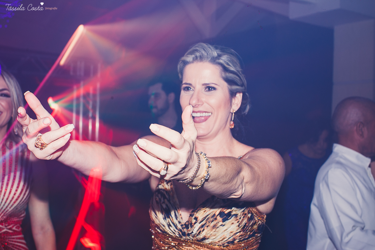 casamento lindo, em vitória es, do professor de publicidade da faculdade Faesa Gustavo, Guga, e a dentista Juliana, na Igreja Cristo Redentor, em Goiabeiras, em Vitória ES