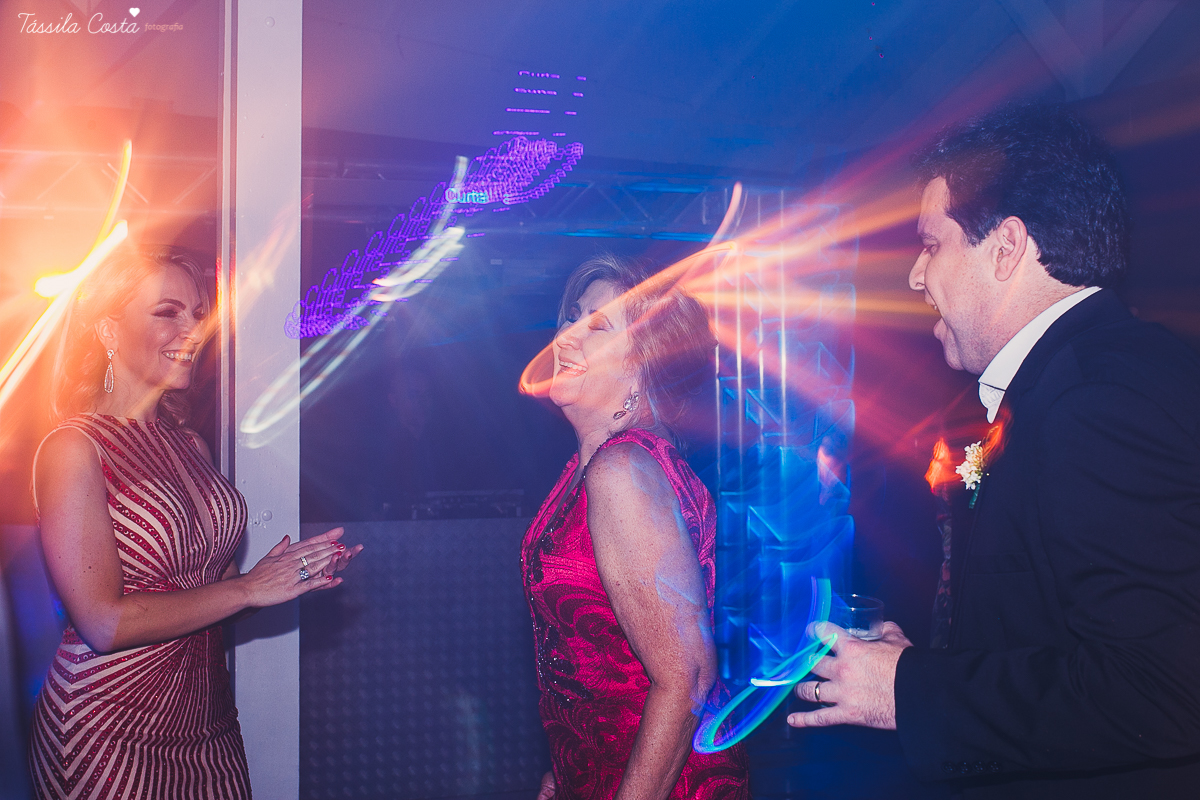 casamento lindo, em vitória es, do professor de publicidade da faculdade Faesa Gustavo, Guga, e a dentista Juliana, na Igreja Cristo Redentor, em Goiabeiras, em Vitória ES