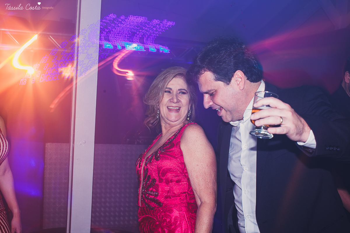 casamento lindo, em vitória es, do professor de publicidade da faculdade Faesa Gustavo, Guga, e a dentista Juliana, na Igreja Cristo Redentor, em Goiabeiras, em Vitória ES