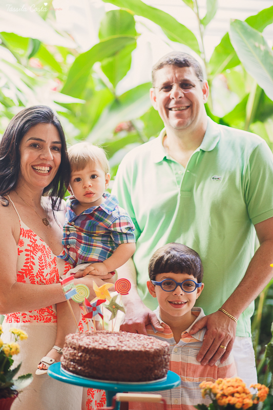 festa infantil na casa da vó, no bairro Ilha do Frade, família Tommasi, Loratórios Tommasi, Vitória ES, decoração Ipê Amarelo Festas, Filmagem Mano Birck