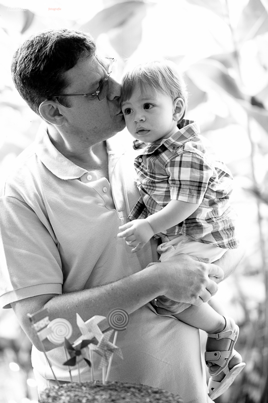 festa infantil na casa da vó, no bairro Ilha do Frade, família Tommasi, Loratórios Tommasi, Vitória ES, decoração Ipê Amarelo Festas, Filmagem Mano Birck