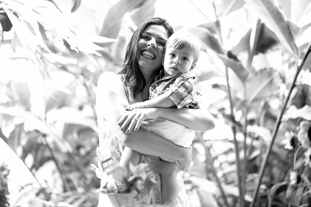 festa infantil na casa da vó, no bairro Ilha do Frade, família Tommasi, Loratórios Tommasi, Vitória ES, decoração Ipê Amarelo Festas, Filmagem Mano Birck