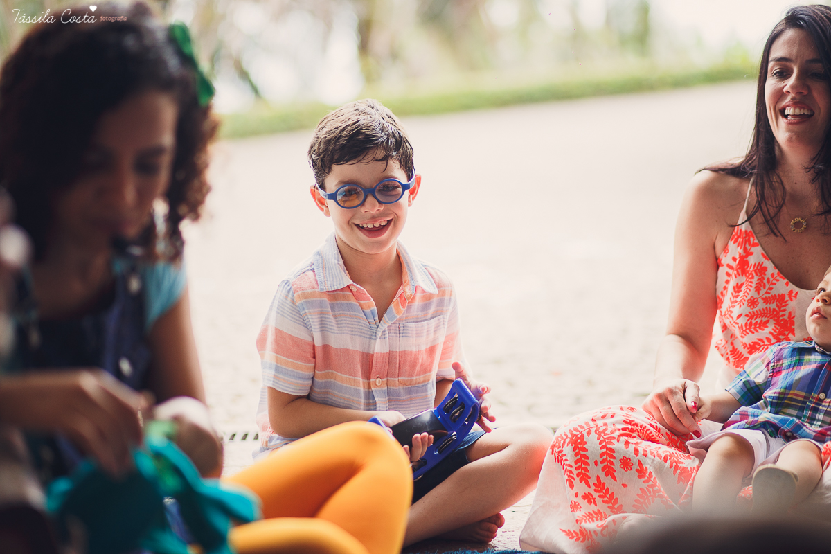 festa infantil na casa da vó, no bairro Ilha do Frade, família Tommasi, Loratórios Tommasi, Vitória ES, decoração Ipê Amarelo Festas, Filmagem Mano Birck