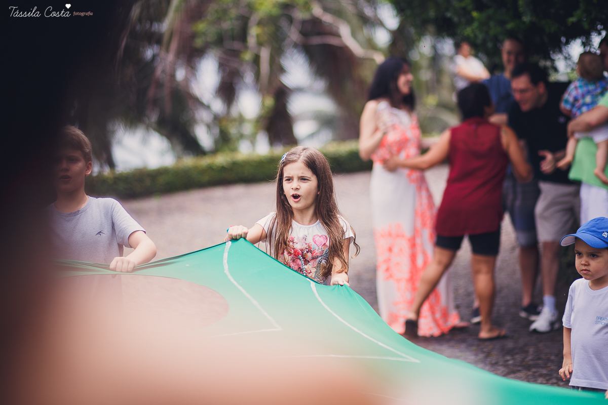 festa infantil na casa da vó, no bairro Ilha do Frade, família Tommasi, Loratórios Tommasi, Vitória ES, decoração Ipê Amarelo Festas, Filmagem Mano Birck