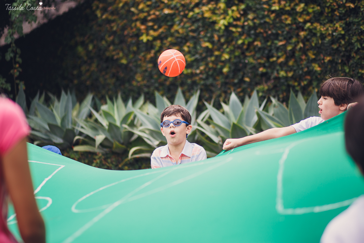 festa infantil na casa da vó, no bairro Ilha do Frade, família Tommasi, Loratórios Tommasi, Vitória ES, decoração Ipê Amarelo Festas, Filmagem Mano Birck