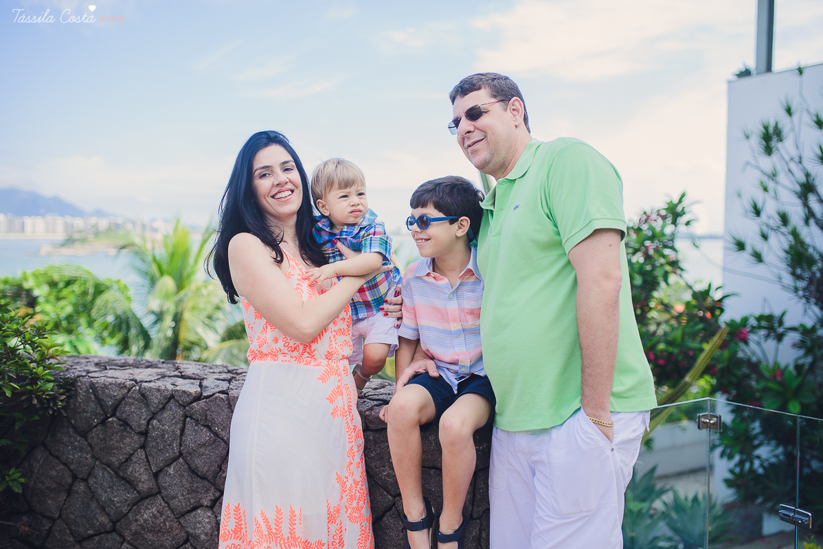 festa infantil na casa da vó, no bairro Ilha do Frade, família Tommasi, Loratórios Tommasi, Vitória ES, decoração Ipê Amarelo Festas, Filmagem Mano Birck