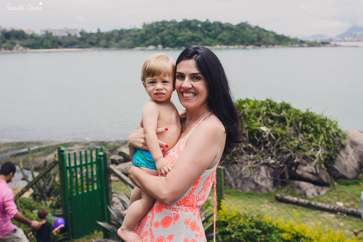 festa infantil na casa da vó, no bairro Ilha do Frade, família Tommasi, Loratórios Tommasi, Vitória ES, decoração Ipê Amarelo Festas, Filmagem Mano Birck