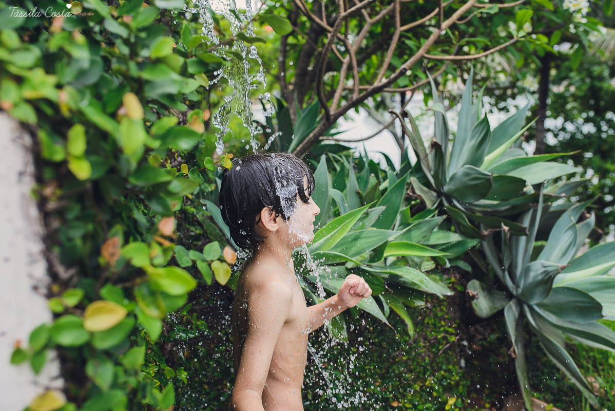 festa infantil na casa da vó, no bairro Ilha do Frade, família Tommasi, Loratórios Tommasi, Vitória ES, decoração Ipê Amarelo Festas, Filmagem Mano Birck
