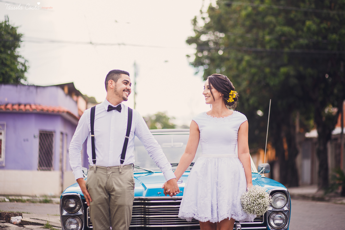 casamento em cobilândia, no cerimonial Aconchego, festa de dia, casamento de dia, decoração linda do casamento, noiva de vestido curto, maquiagem e cabelo da noiva Larrissa Rodrigues
