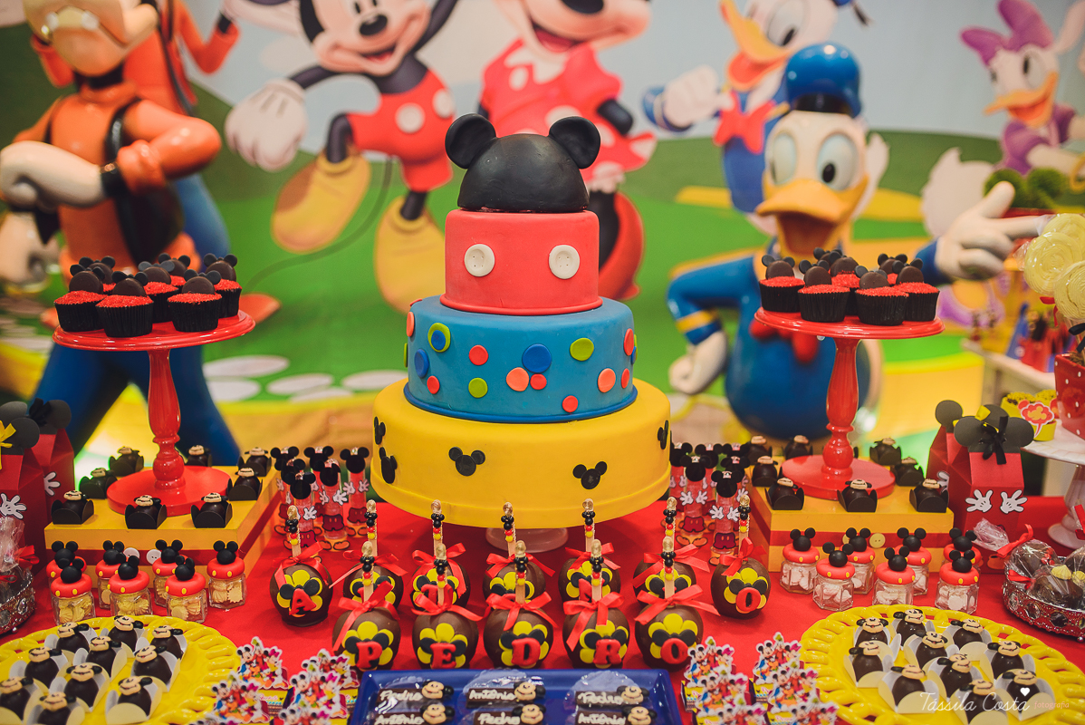 festa do Mickey, com decoração da Muita Farra, em Vila Velha - ES, fotos Tássila Costa, cerimonial infantil em Vila Velha, doces personalizados do mickey
