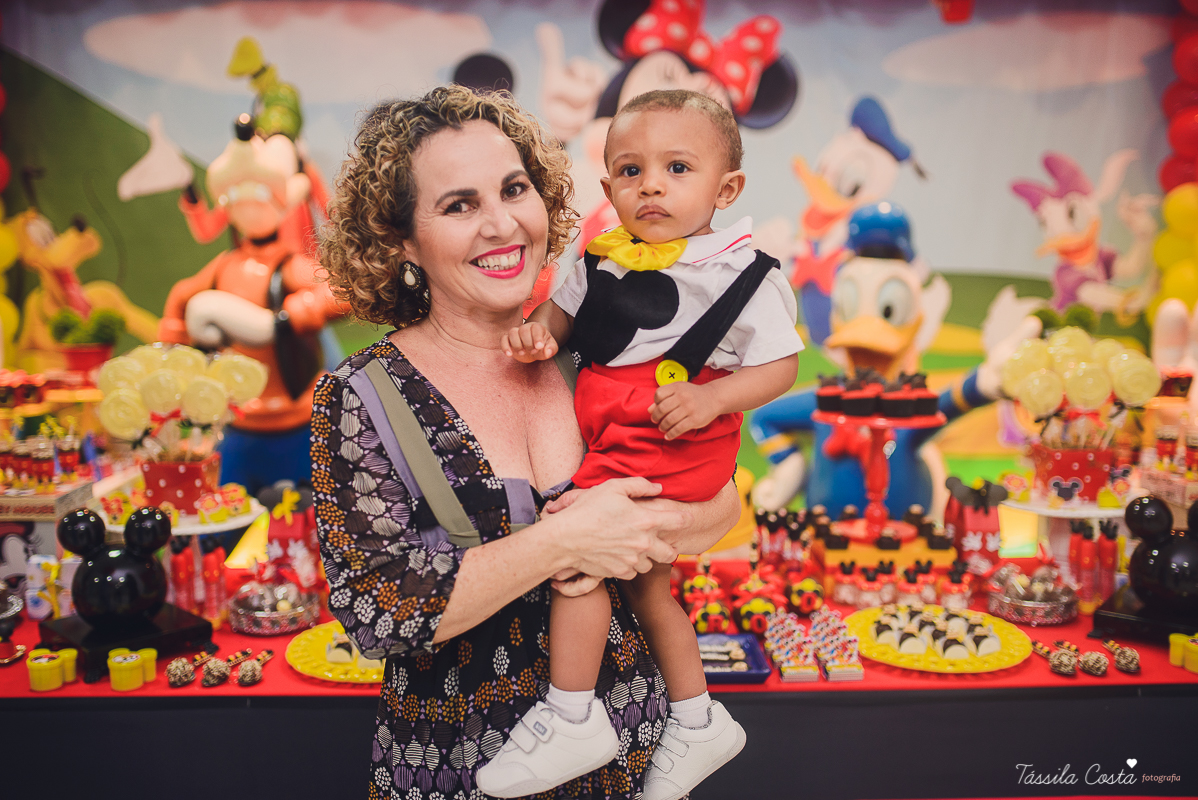 festa do Mickey, com decoração da Muita Farra, em Vila Velha - ES, fotos Tássila Costa, cerimonial infantil em Vila Velha, doces personalizados do mickey
