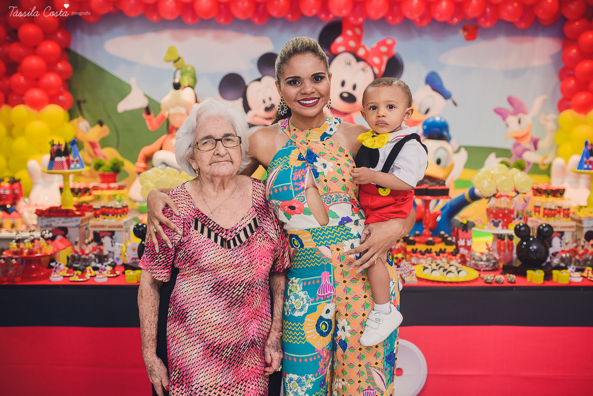 festa do Mickey, com decoração da Muita Farra, em Vila Velha - ES, fotos Tássila Costa, cerimonial infantil em Vila Velha, doces personalizados do mickey
