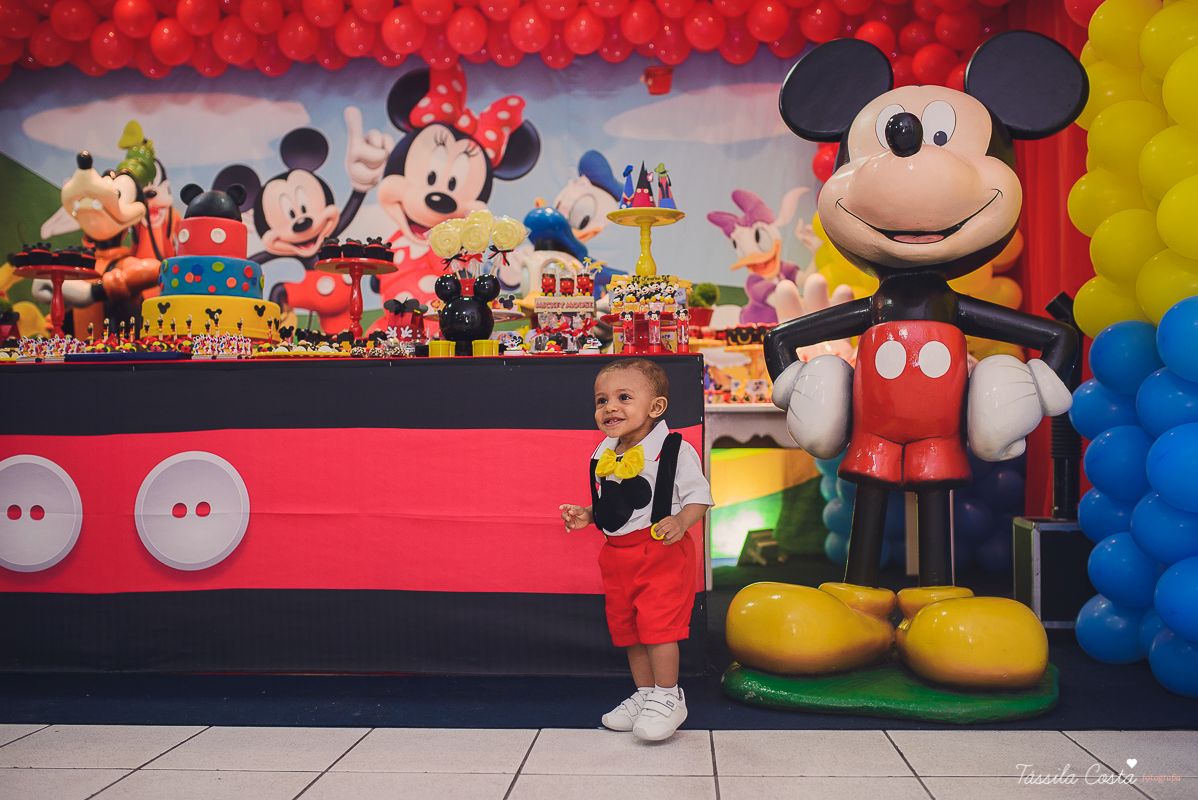 festa do Mickey, com decoração da Muita Farra, em Vila Velha - ES, fotos Tássila Costa, cerimonial infantil em Vila Velha, doces personalizados do mickey