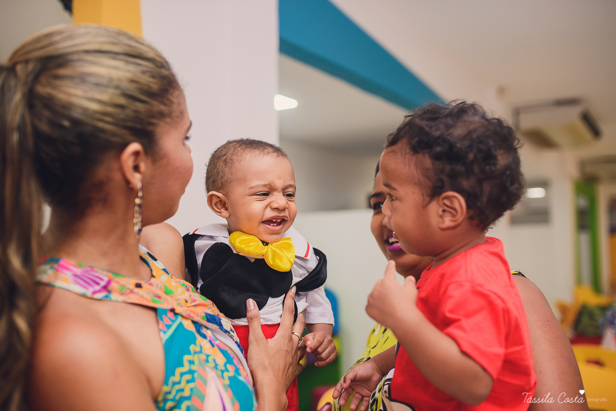 festa do Mickey, com decoração da Muita Farra, em Vila Velha - ES, fotos Tássila Costa, cerimonial infantil em Vila Velha, doces personalizados do mickey