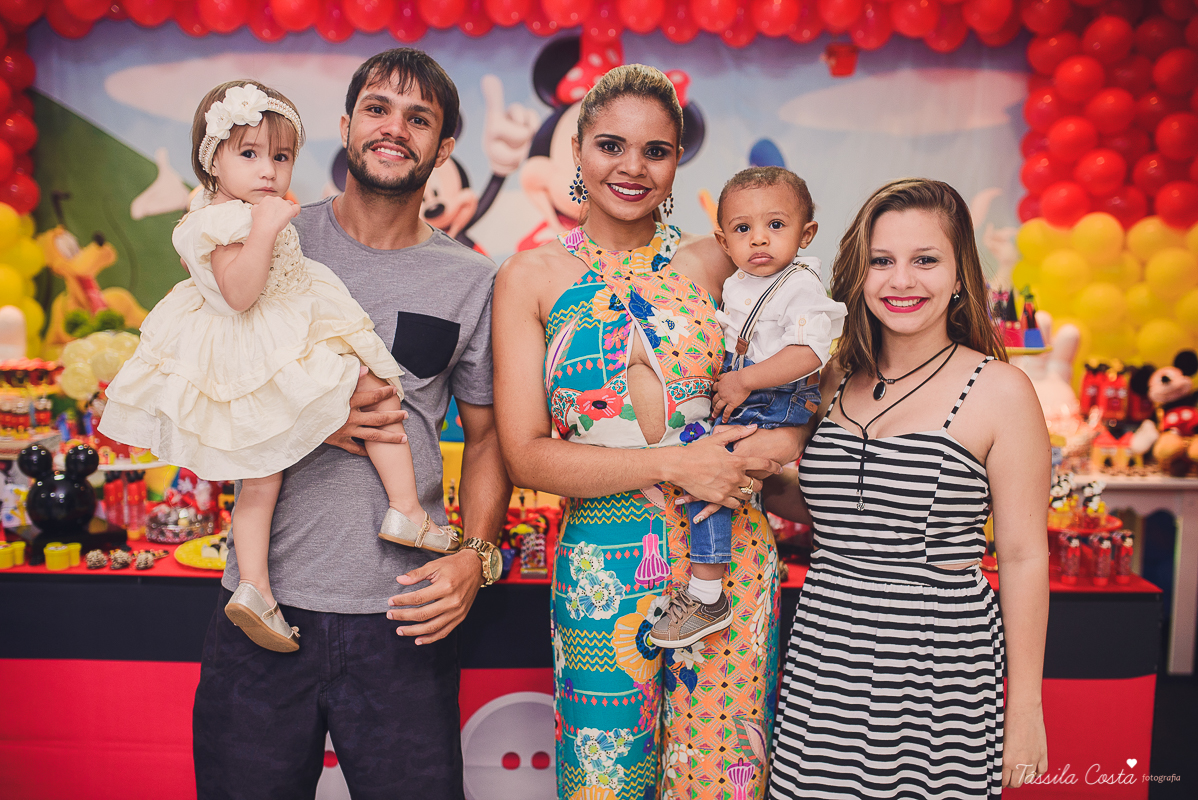 festa do Mickey, com decoração da Muita Farra, em Vila Velha - ES, fotos Tássila Costa, cerimonial infantil em Vila Velha, doces personalizados do mickey