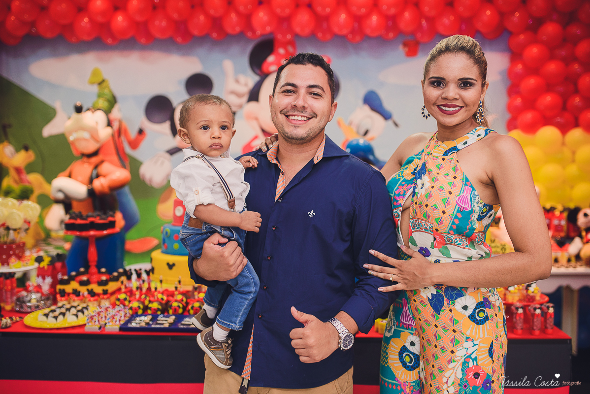 festa do Mickey, com decoração da Muita Farra, em Vila Velha - ES, fotos Tássila Costa, cerimonial infantil em Vila Velha, doces personalizados do mickey
