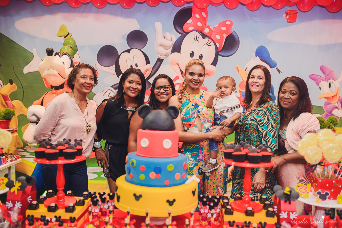 festa do Mickey, com decoração da Muita Farra, em Vila Velha - ES, fotos Tássila Costa, cerimonial infantil em Vila Velha, doces personalizados do mickey